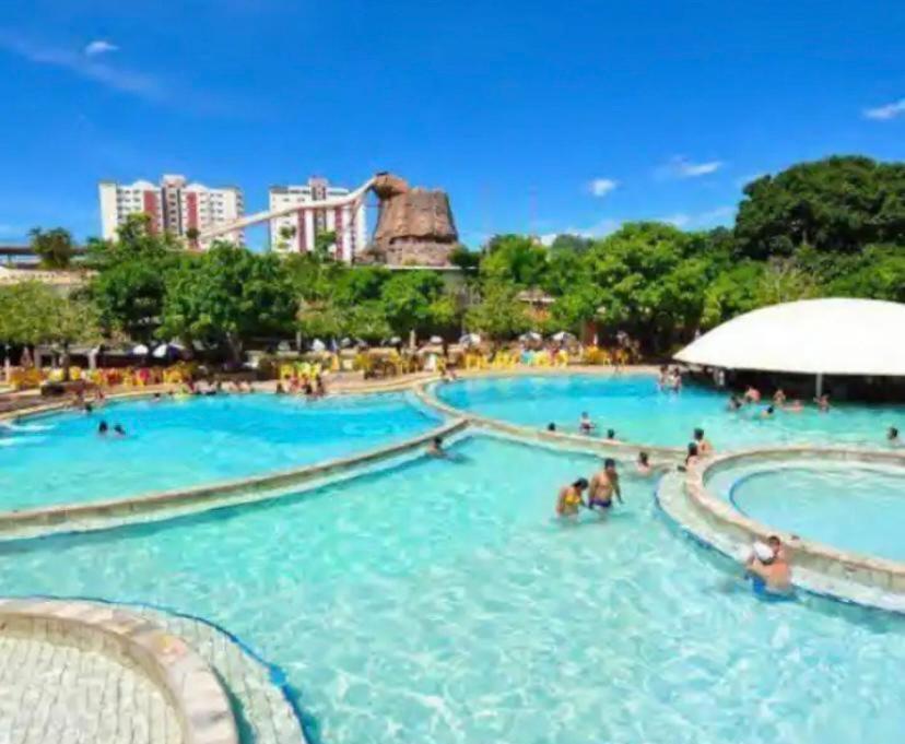 Spazzio Andrian & Silva - Inclusos Ingressos Do Parque Калдас-Новас Екстер'єр фото